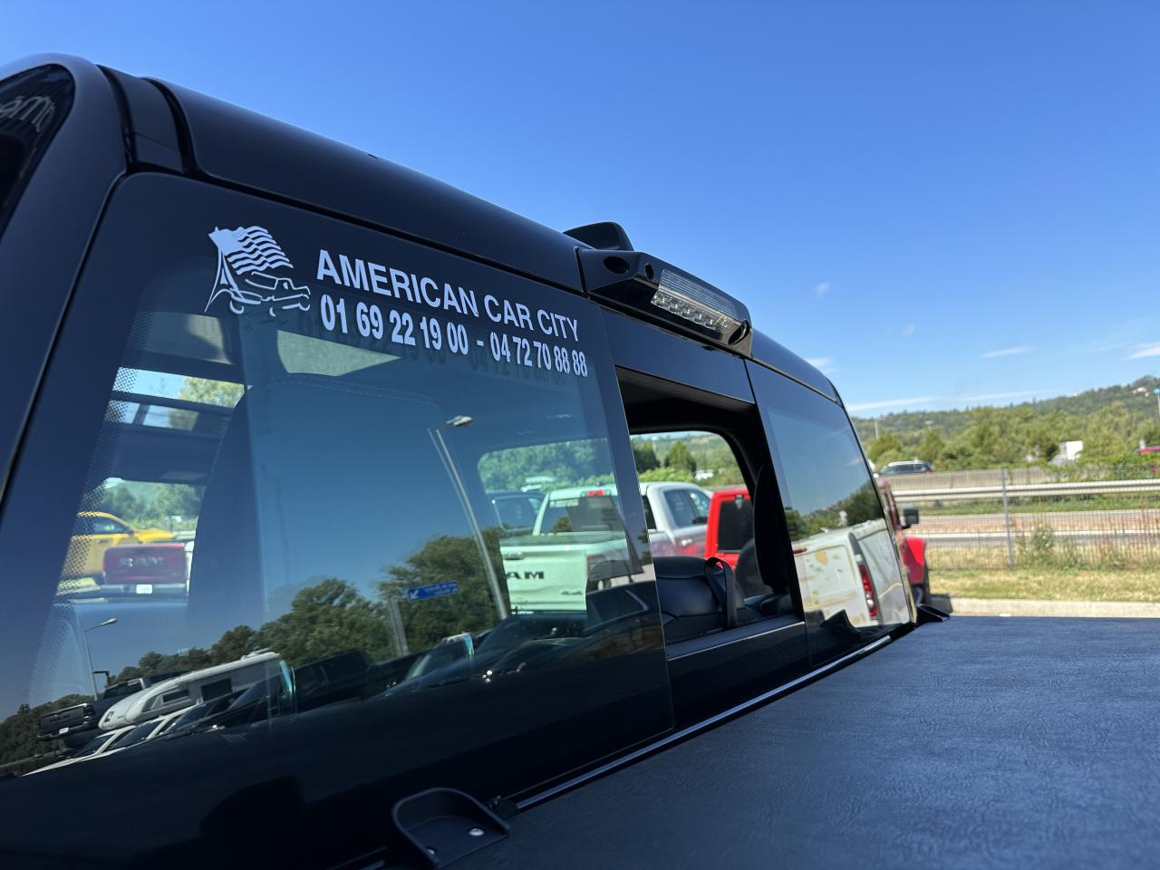 DODGE RAM 1500 CREW REBEL G/T AIR RAMBOX