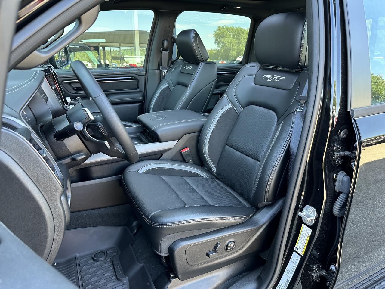 DODGE RAM 1500 CREW REBEL G/T AIR RAMBOX