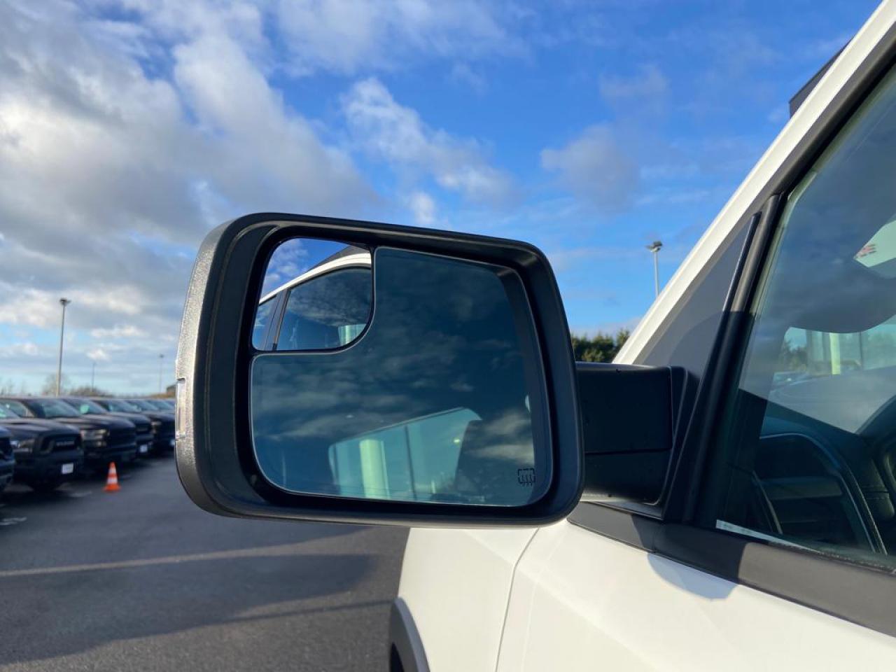 DODGE RAM 1500 CREW REBEL G/T AIR RAMBOX