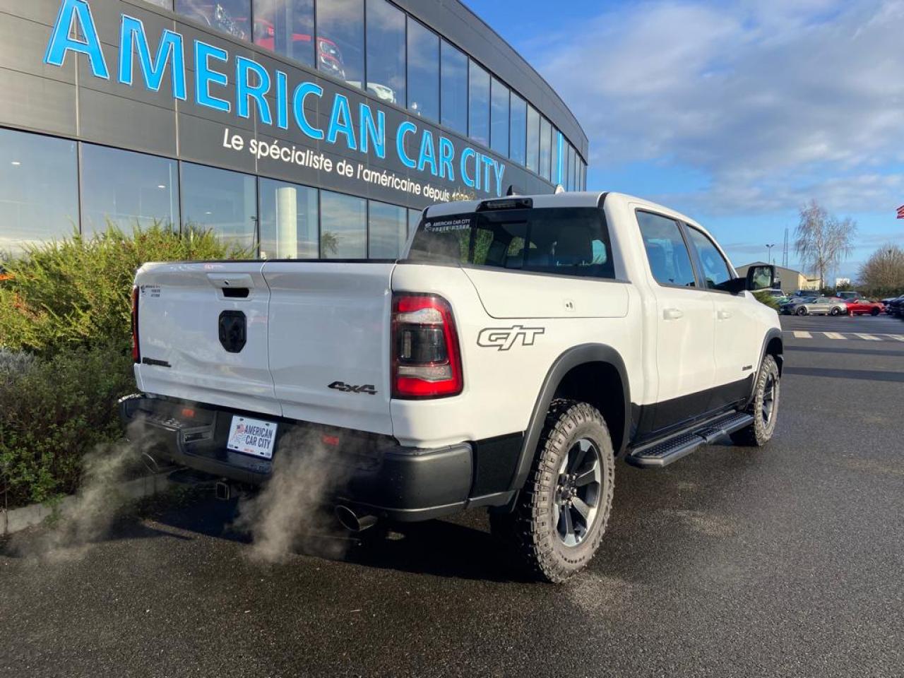 DODGE RAM 1500 CREW REBEL G/T AIR RAMBOX
