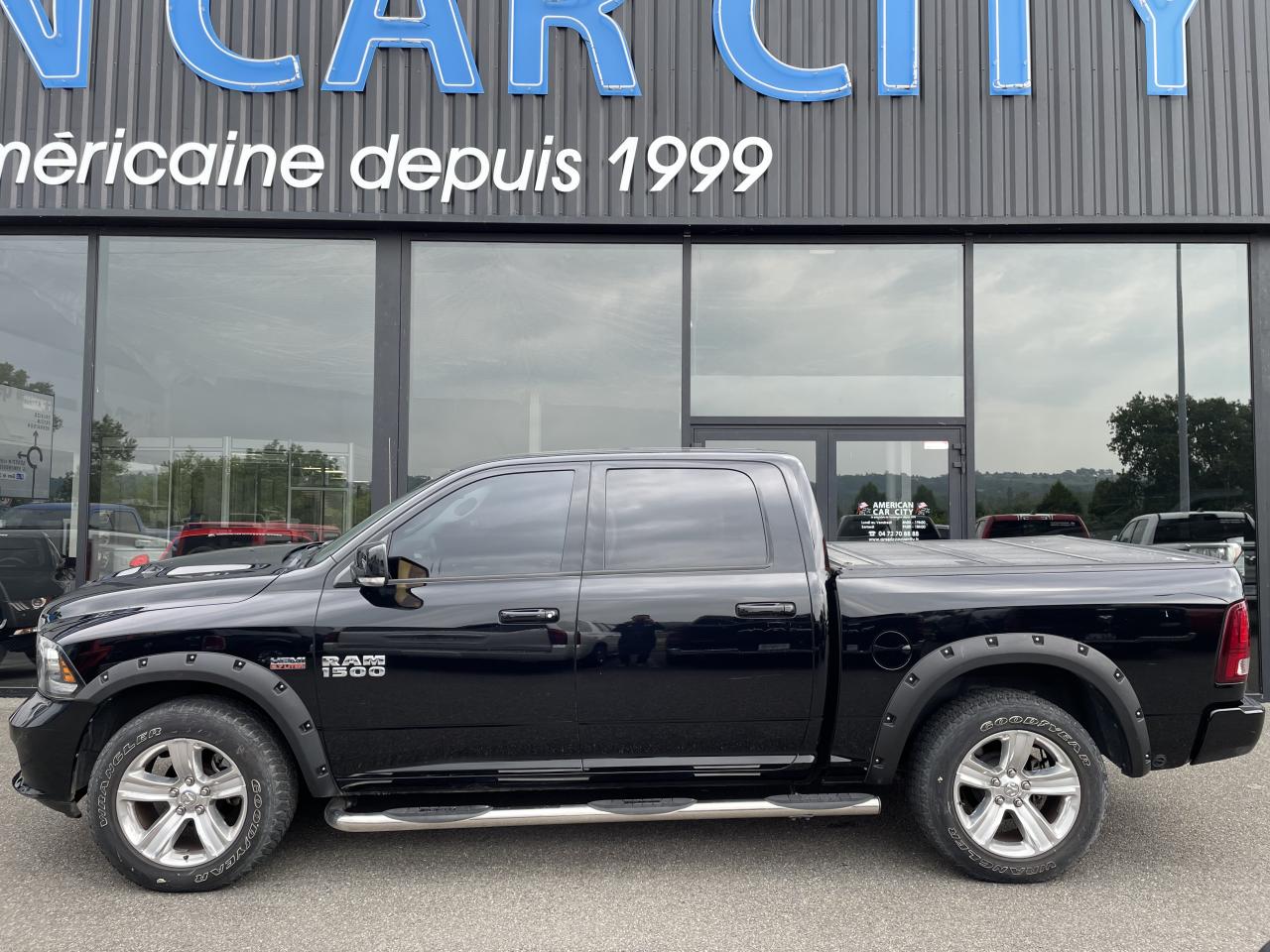 DODGE RAM 1500 CREW CAB SPORT