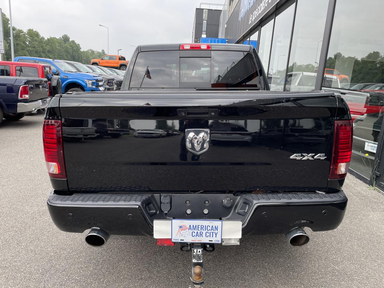 DODGE RAM 1500 CREW CAB SPORT