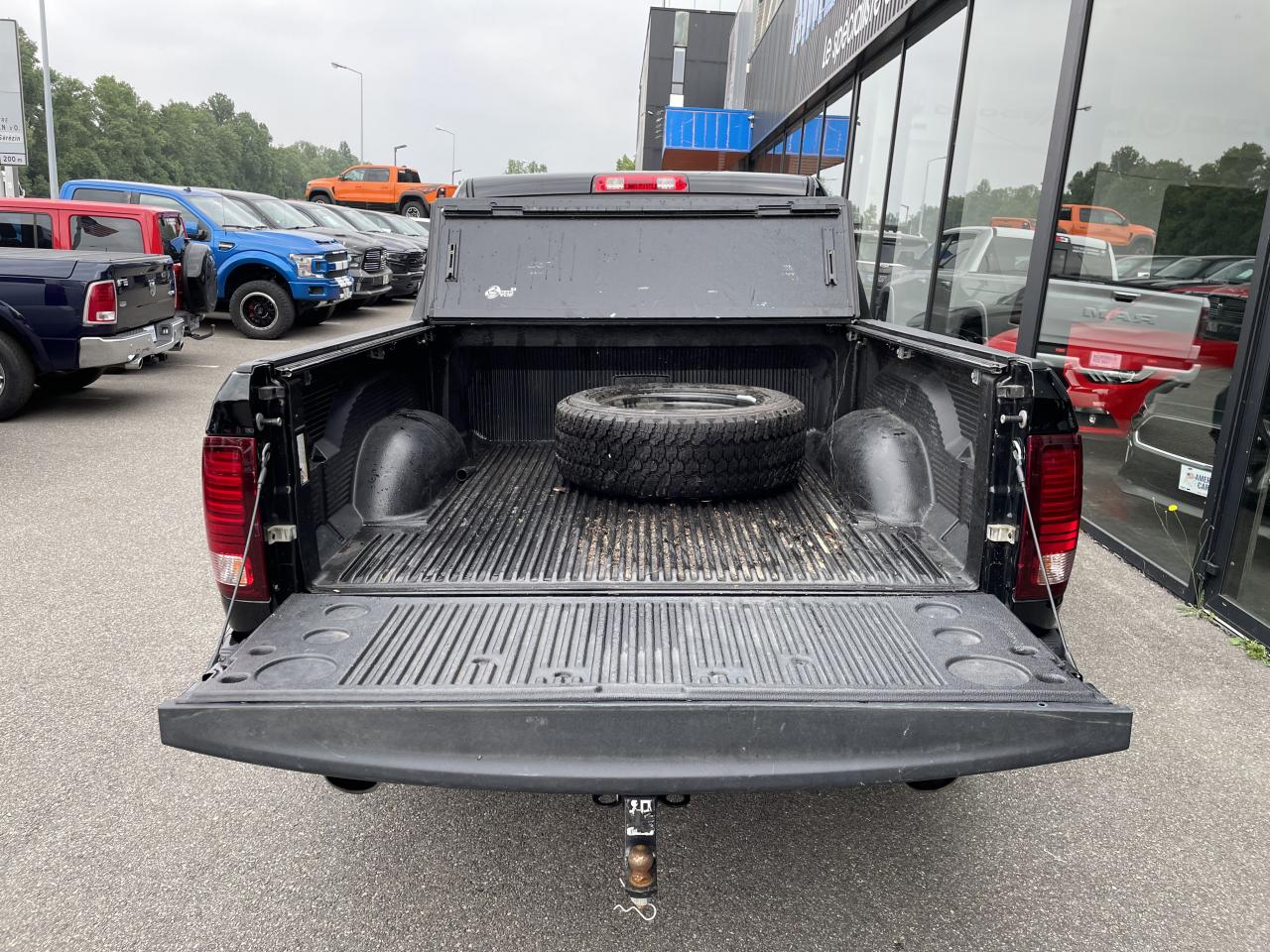 DODGE RAM 1500 CREW CAB SPORT