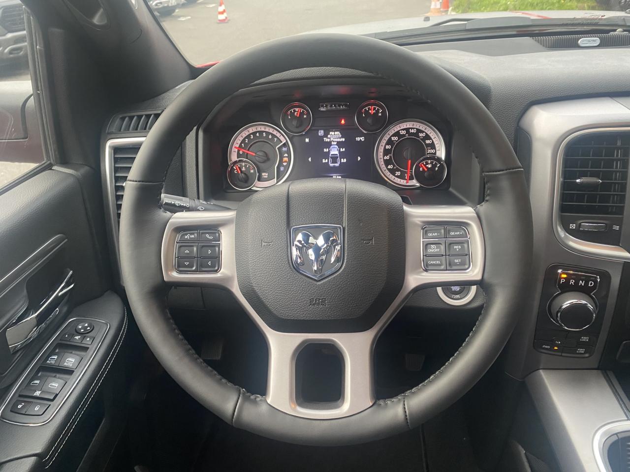 DODGE RAM 1500 Crew Cab SLT WARLOCK