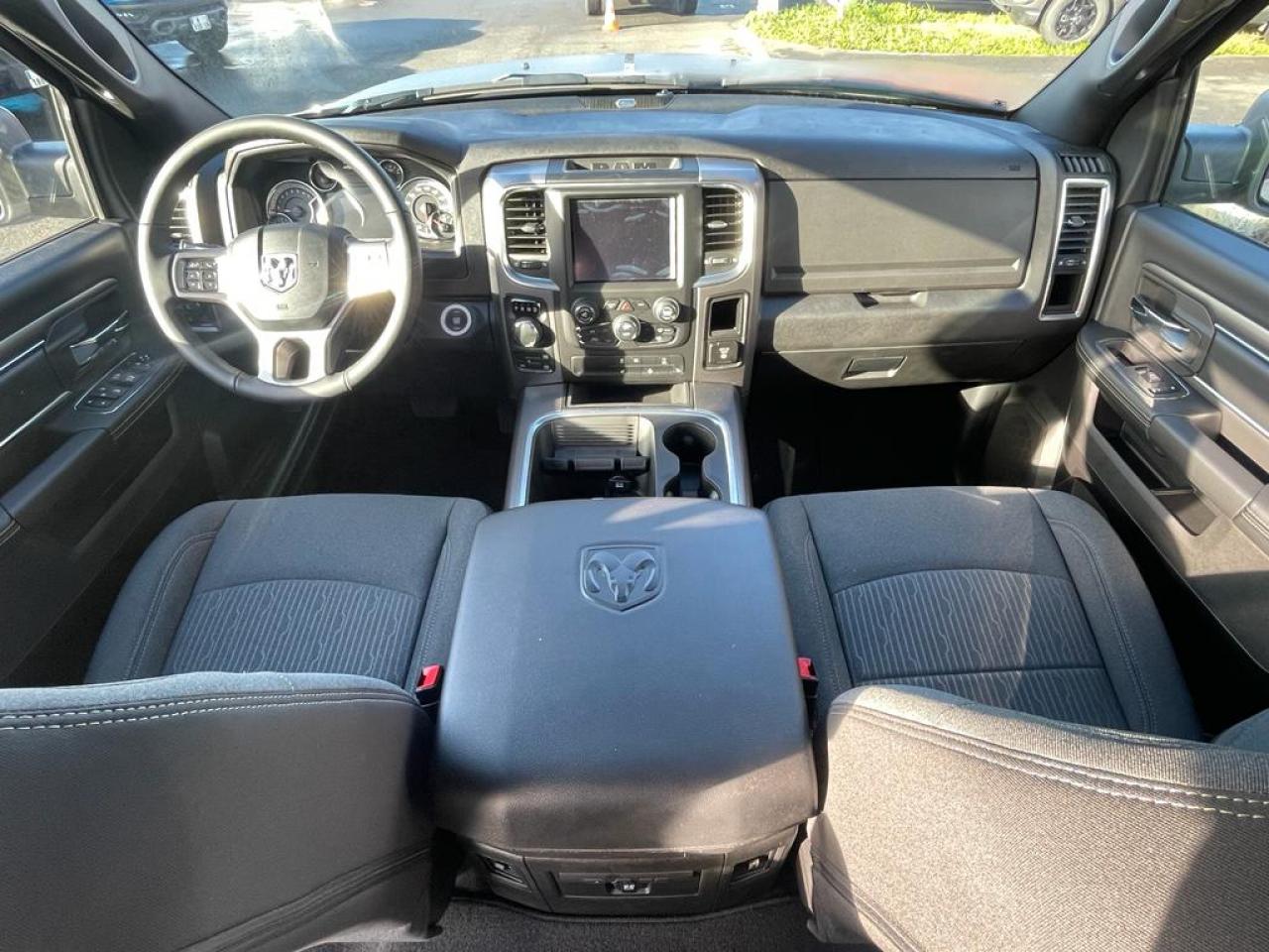 DODGE RAM 1500 Crew Cab SLT WARLOCK