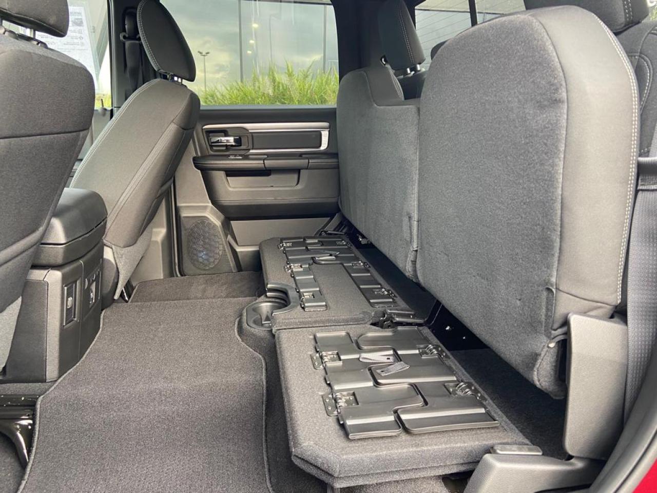 DODGE RAM 1500 Crew Cab SLT WARLOCK