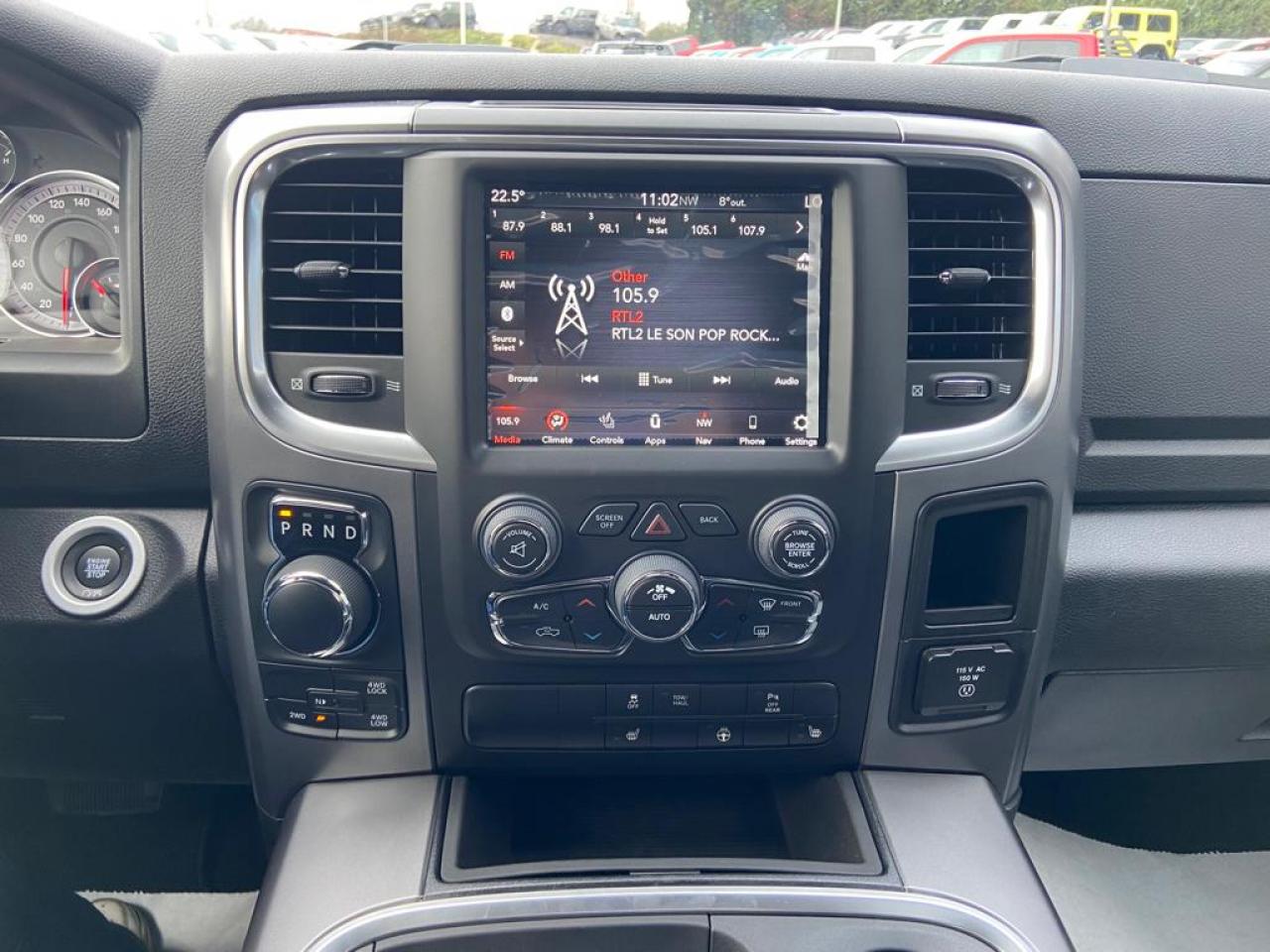 DODGE RAM 1500 Crew Cab SLT WARLOCK
