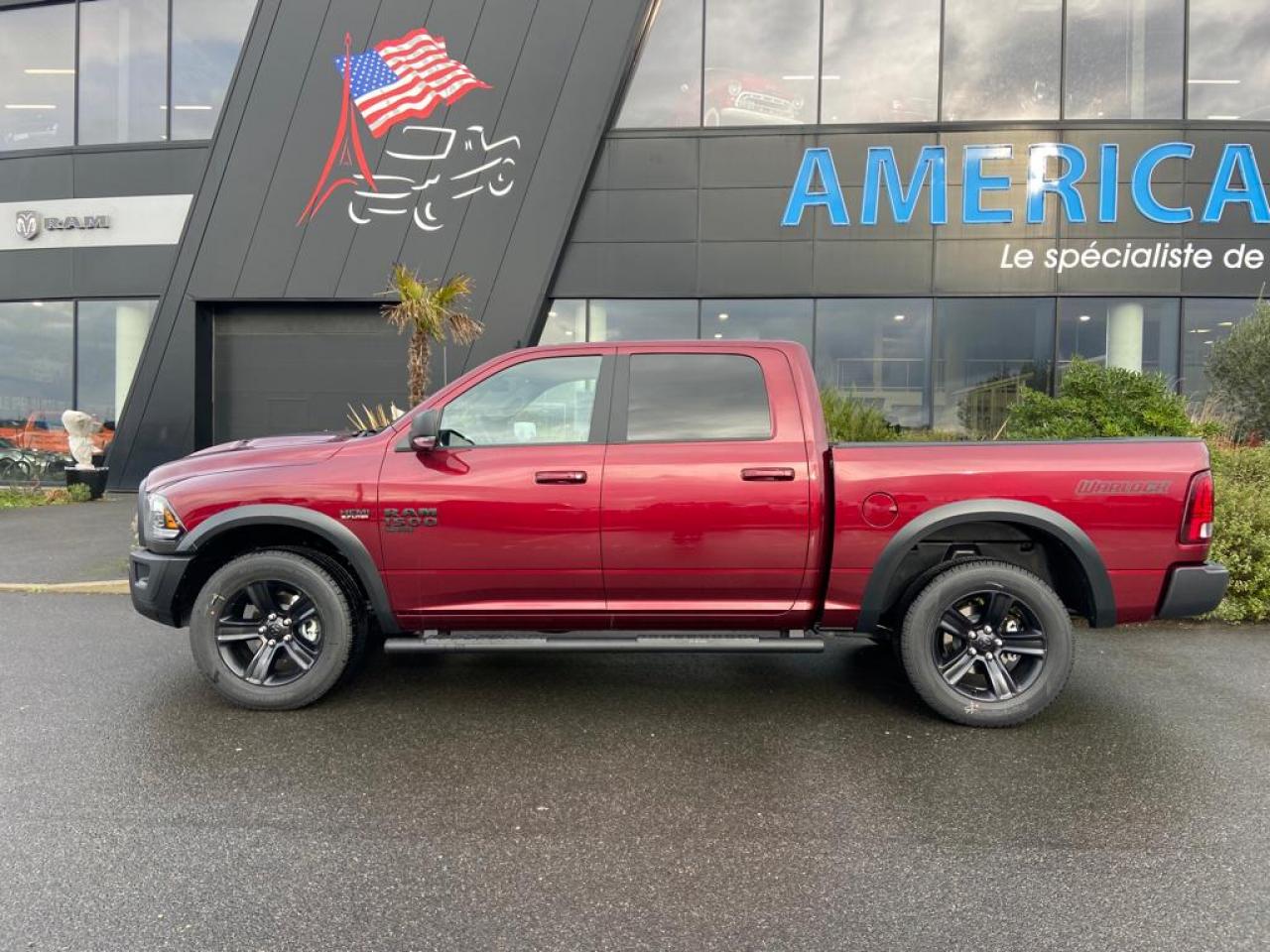 DODGE RAM 1500 Crew Cab SLT WARLOCK