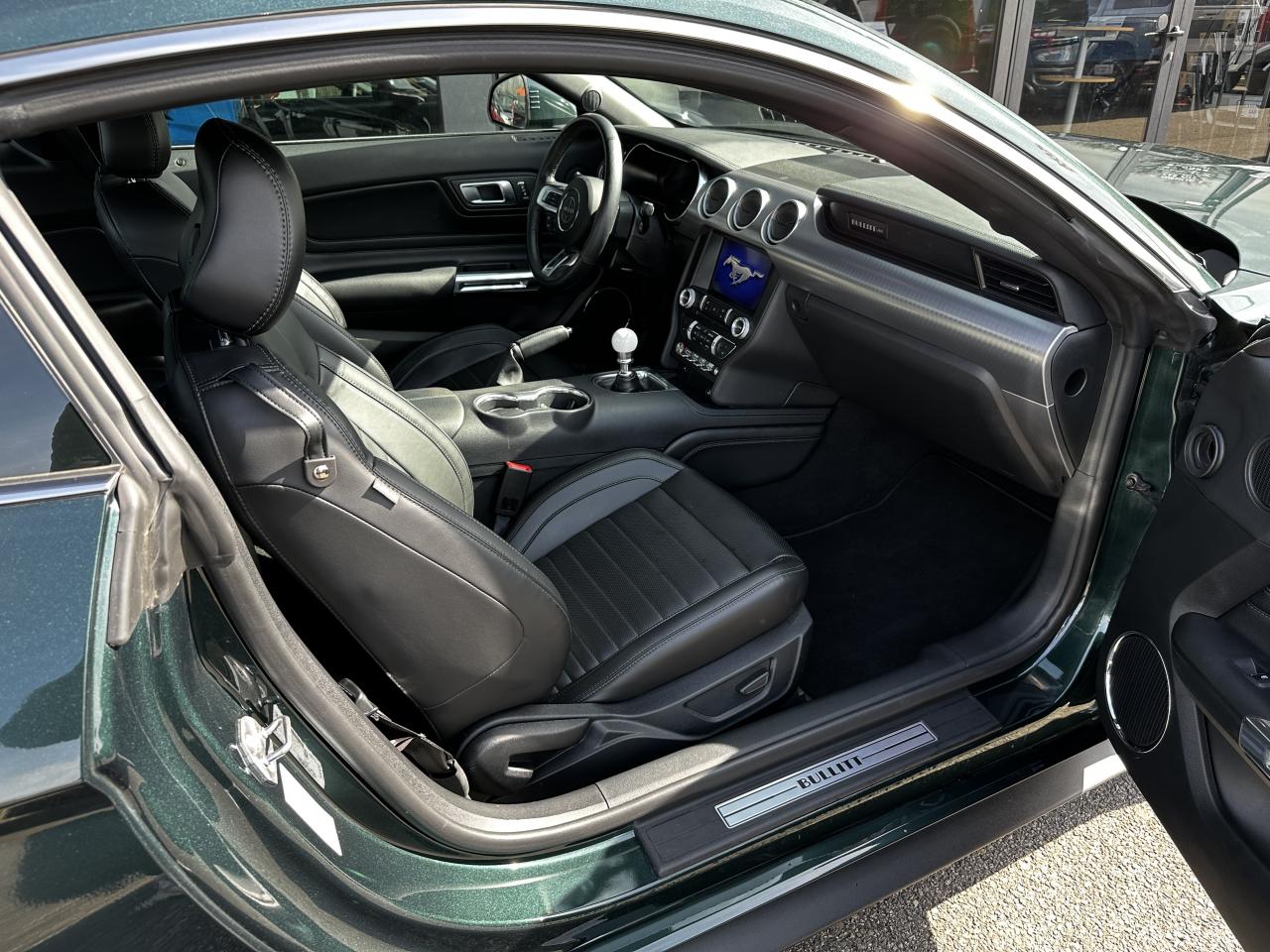 FORD MUSTANG BULLITT V8 5.0L
