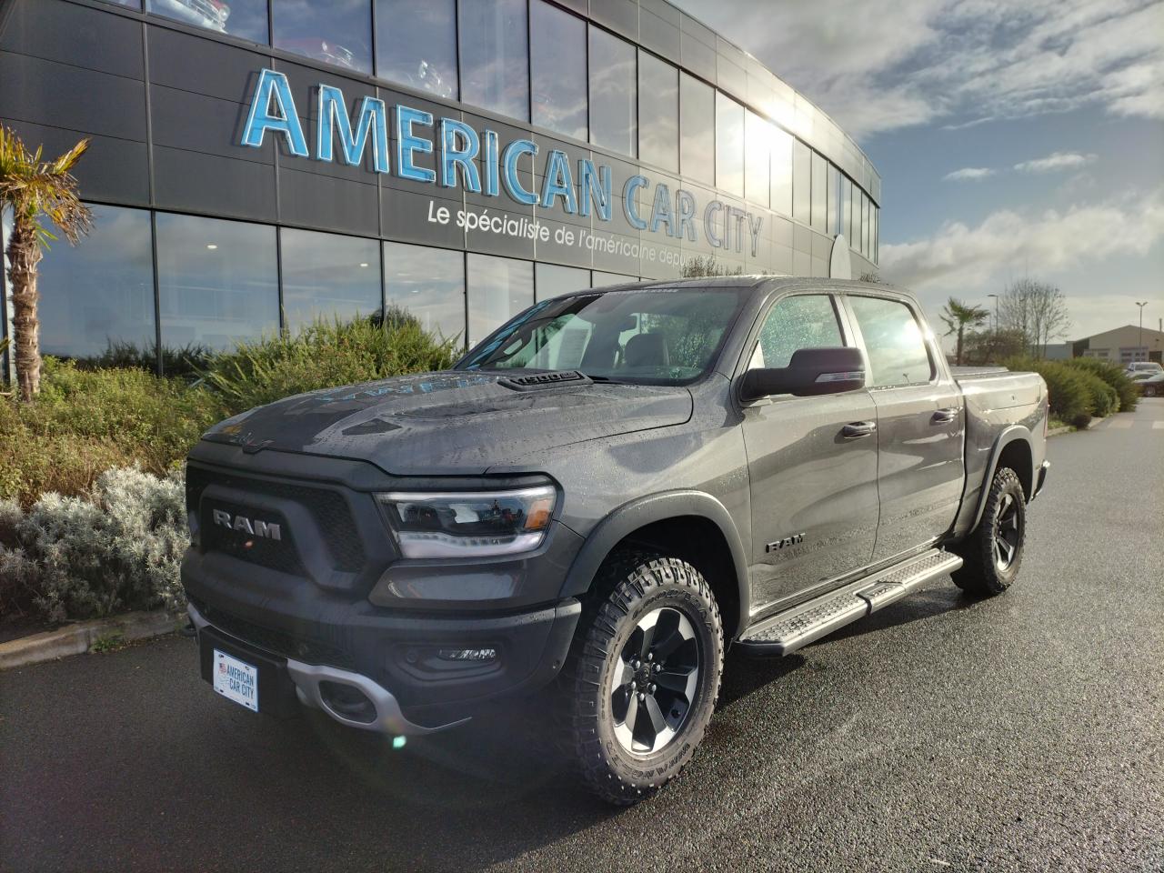 DODGE RAM 1500 CREW REBEL G/T AIR RAMBOX
