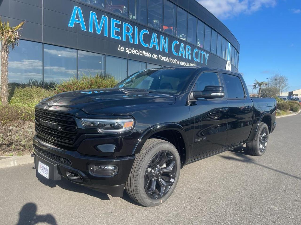 DODGE RAM 1500 CREW LIMITED NIGHT EDITION RAMBOX