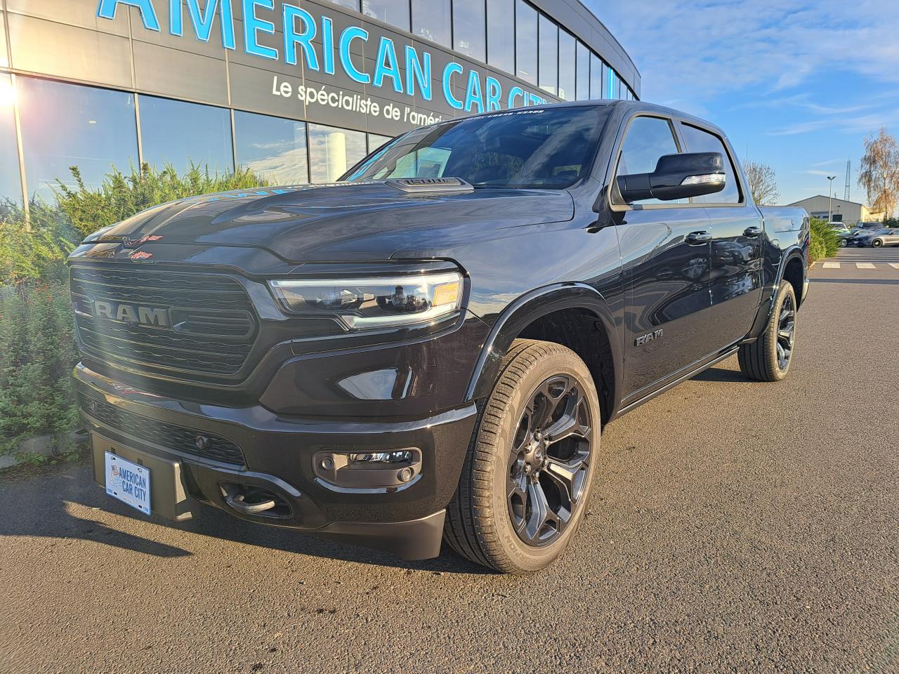 DODGE RAM 1500 CREW LIMITED NIGHT EDITION 2022 RAMBOX