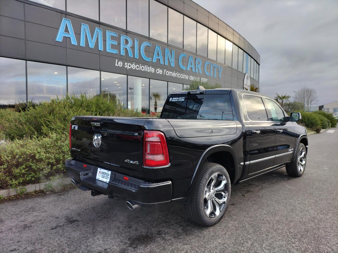 DODGE RAM 1500 CREW LIMITED 10th anniversary RAMBOX