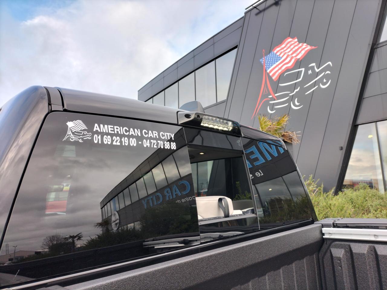DODGE RAM 1500 CREW LIMITED 10th anniversary RAMBOX