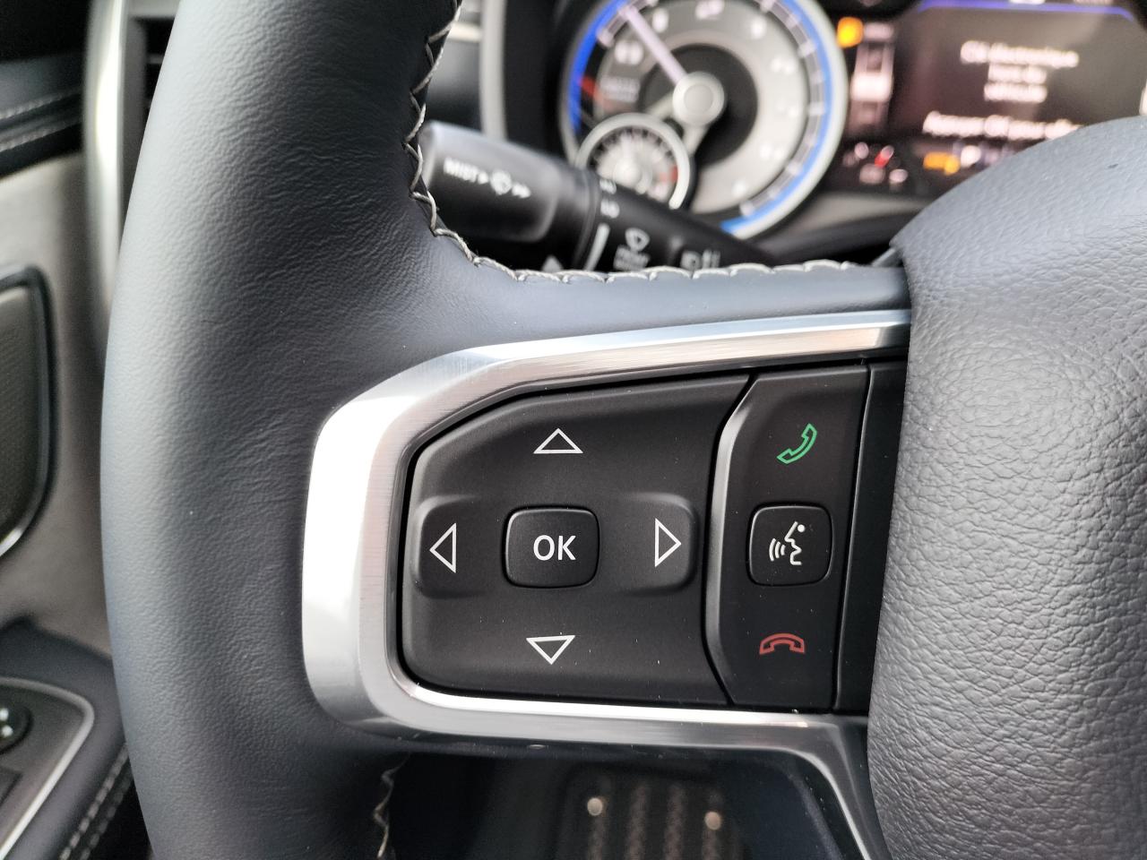 DODGE RAM 1500 CREW LIMITED 10th anniversary RAMBOX