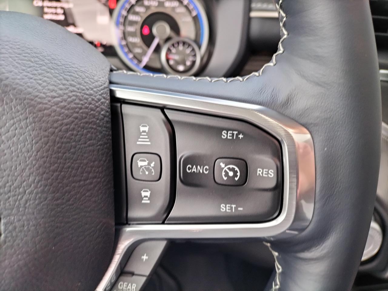 DODGE RAM 1500 CREW LIMITED 10th anniversary RAMBOX