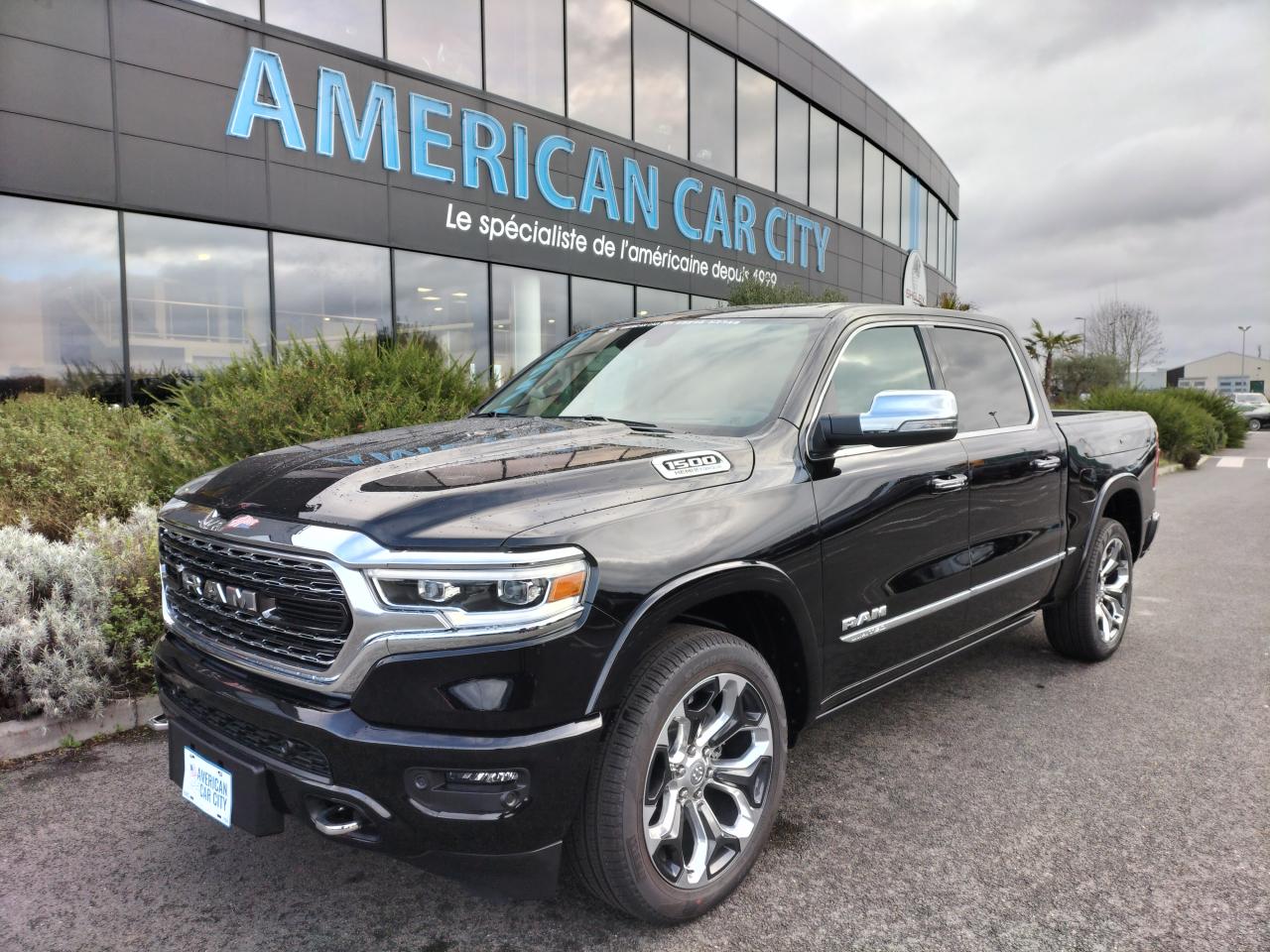 DODGE RAM 1500 CREW LIMITED 10th anniversary RAMBOX