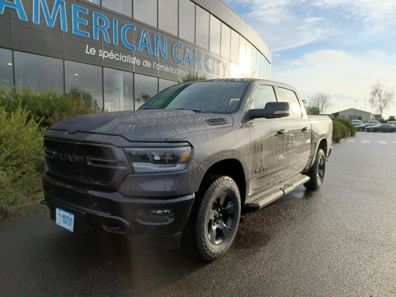 DODGE RAM 1500 CREW BIGHORN BACK COUNTRY