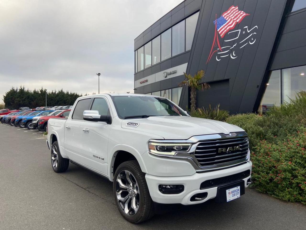 DODGE RAM 1500 CREW LONGHORN AIR RAMBOX