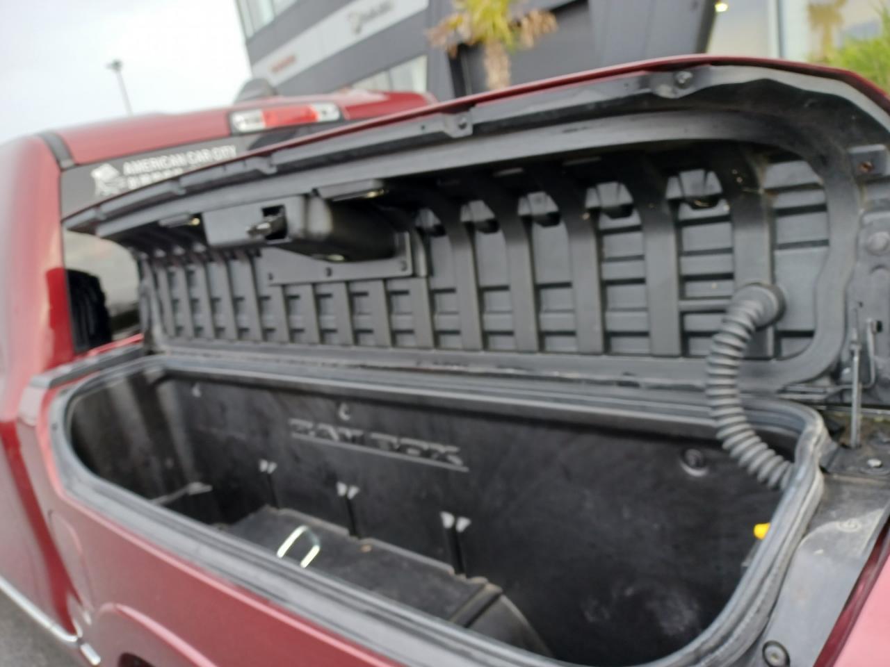 DODGE RAM 1500 CREW CAB LIMITED RAMBOX