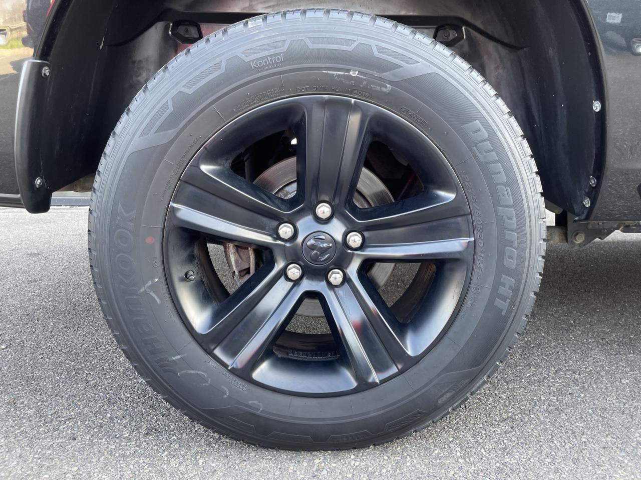 DODGE RAM 1500 CREWCAB SPORT BLACK PACKAGE 2017