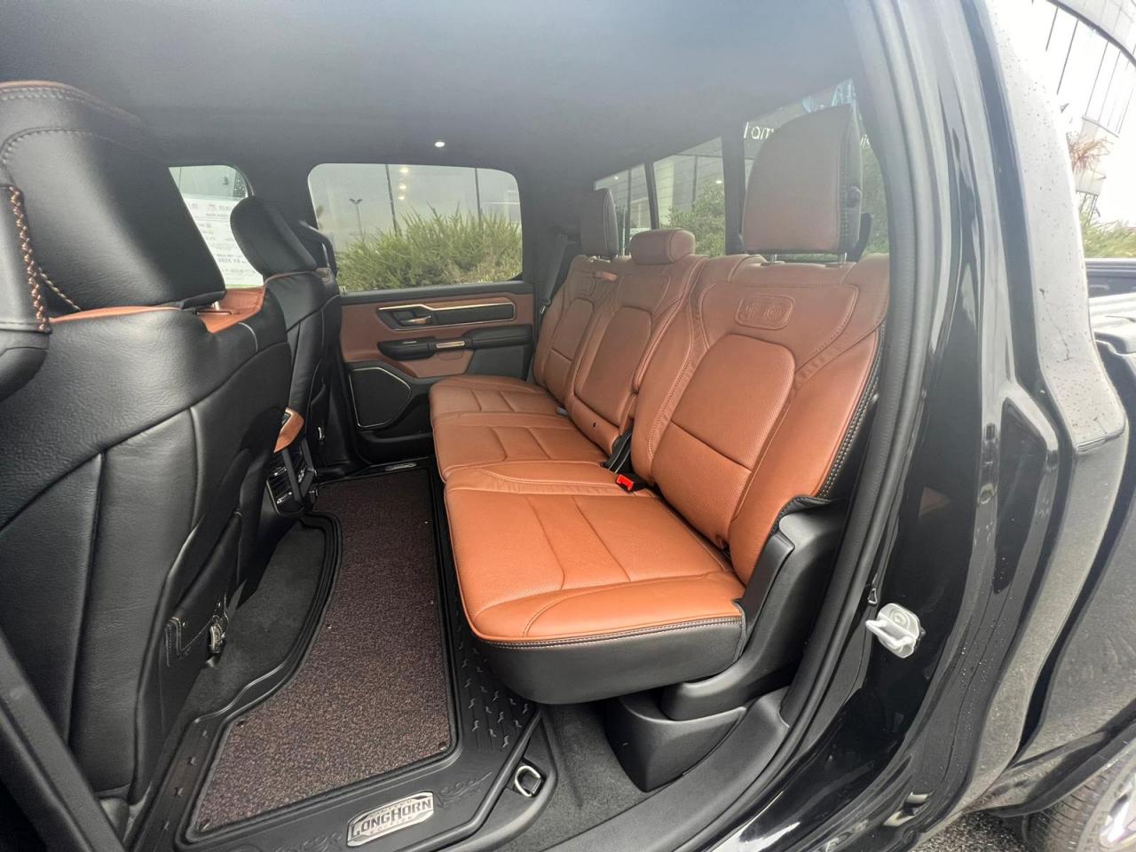 DODGE RAM 1500 CREW LONGHORN AIR RAMBOX