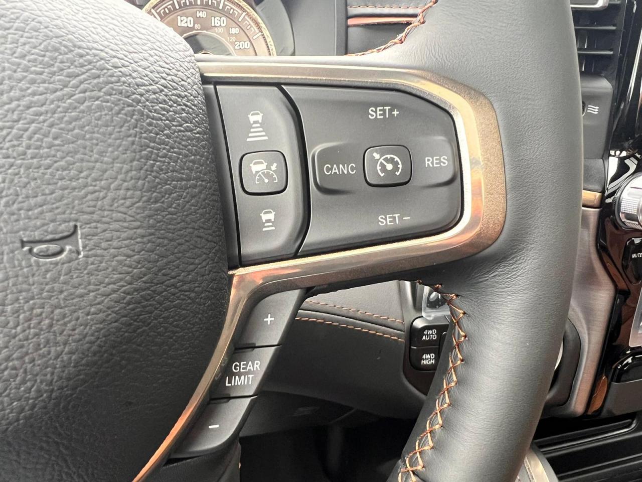 DODGE RAM 1500 CREW LONGHORN AIR RAMBOX