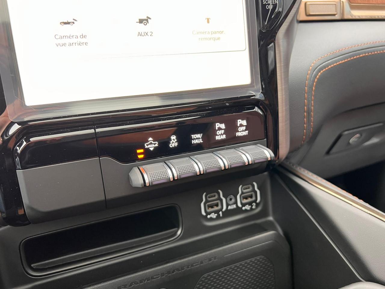 DODGE RAM 1500 CREW LONGHORN AIR RAMBOX