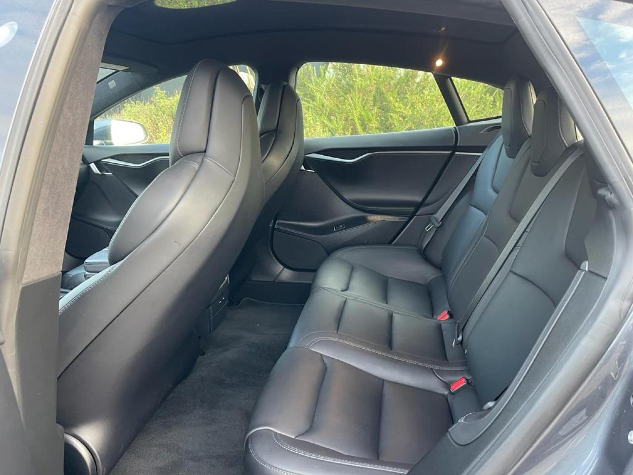 TESLA MODEL S 100D Dual motor