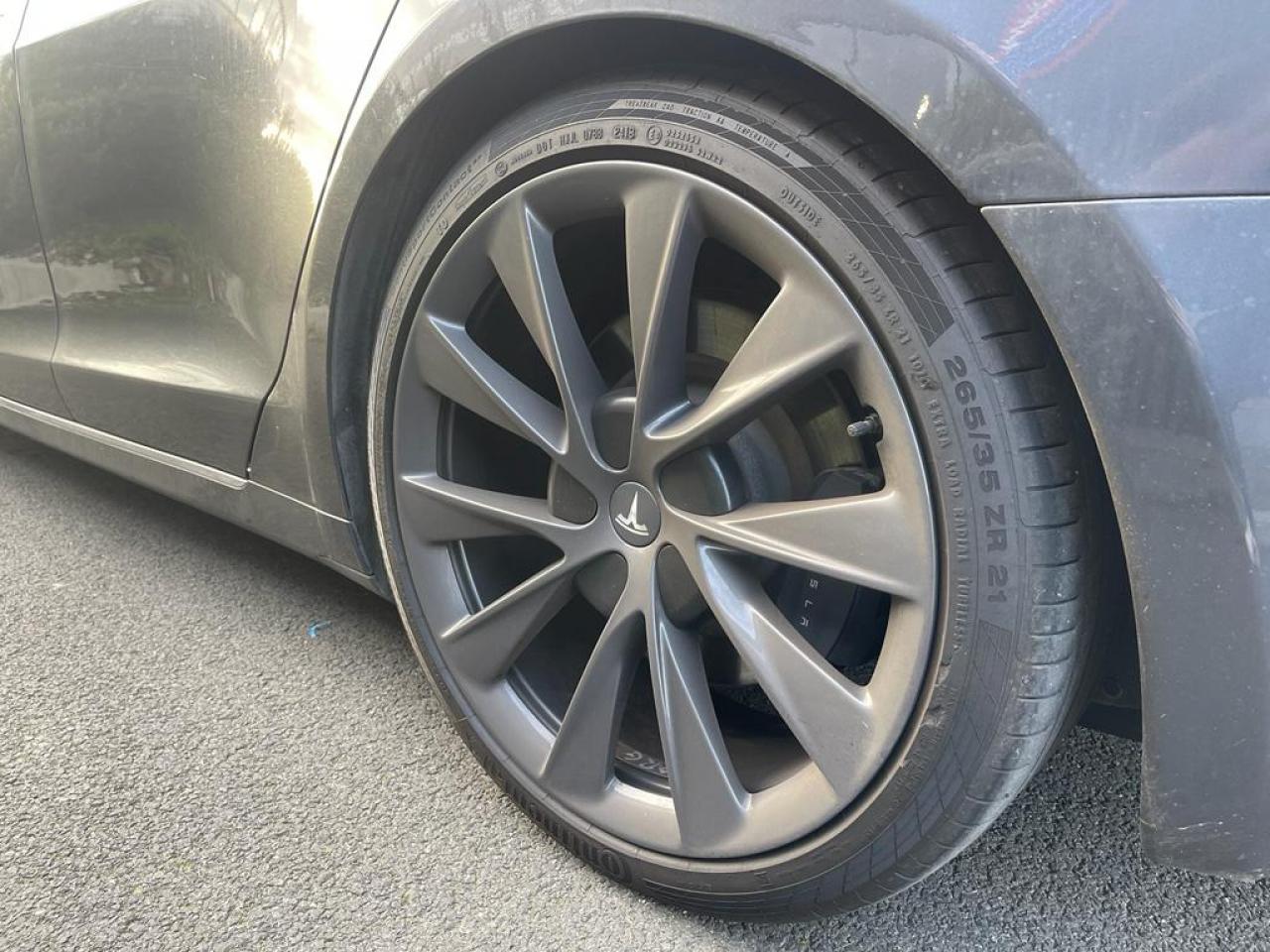 TESLA MODEL S 100D Dual motor