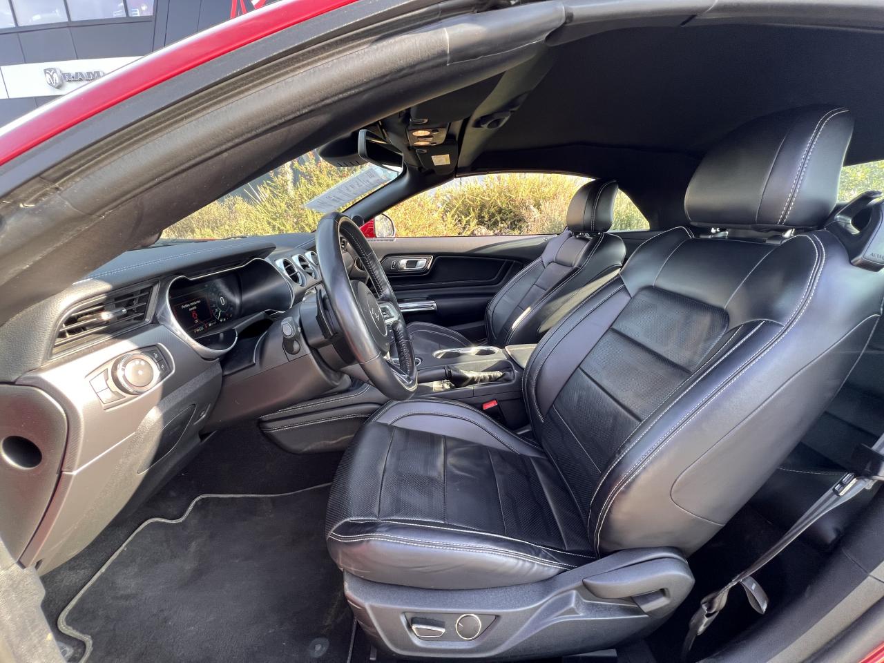 FORD MUSTANG GT CABRIOLET V8 5.0L BVA10