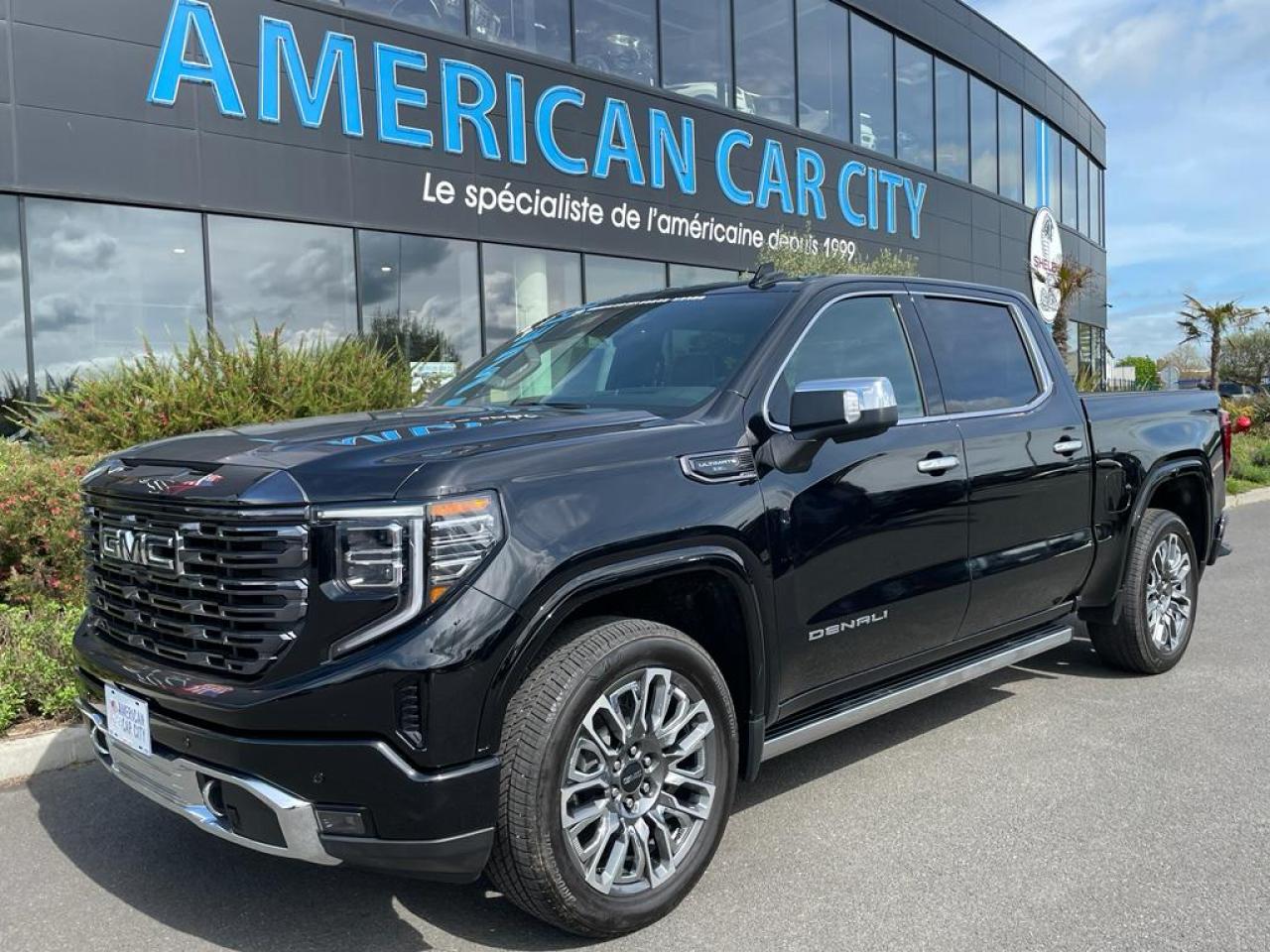 GMC Sierra Crewcab Denali Ultimate Edition V8 6.2L