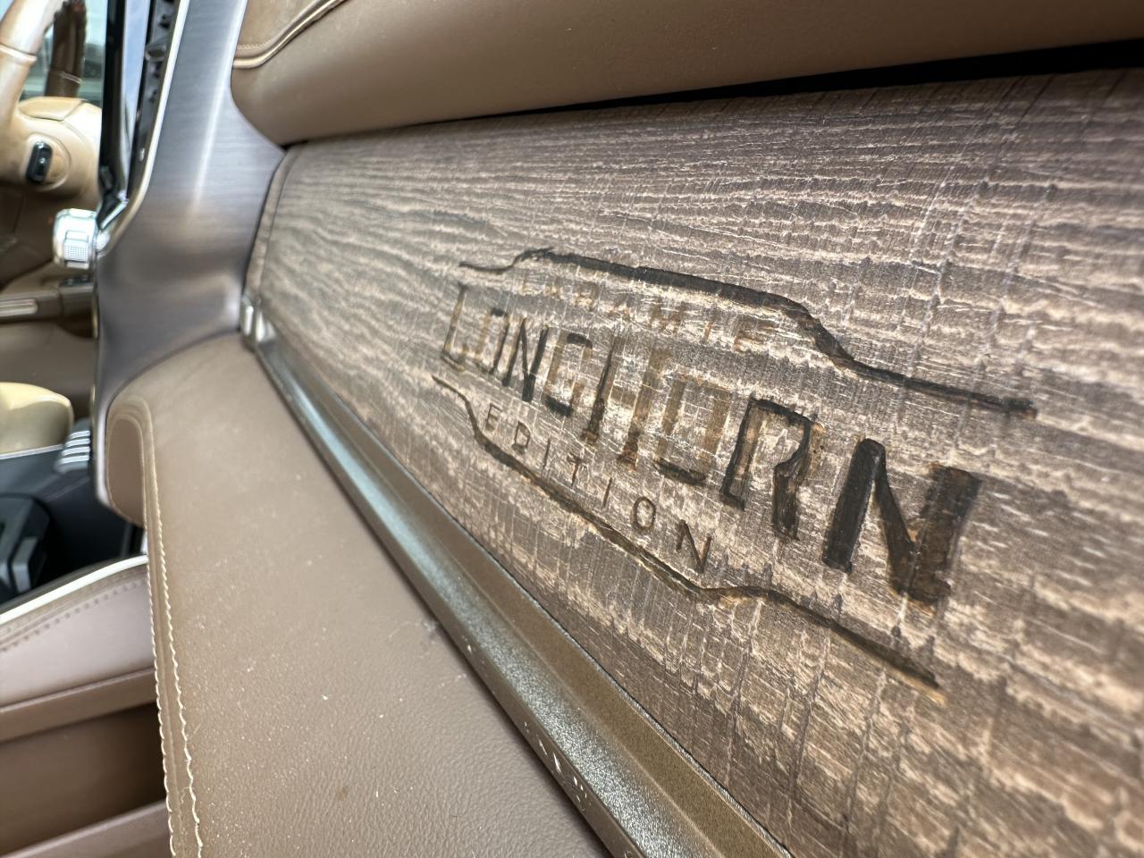 DODGE RAM 1500 CREW LONGHORN
