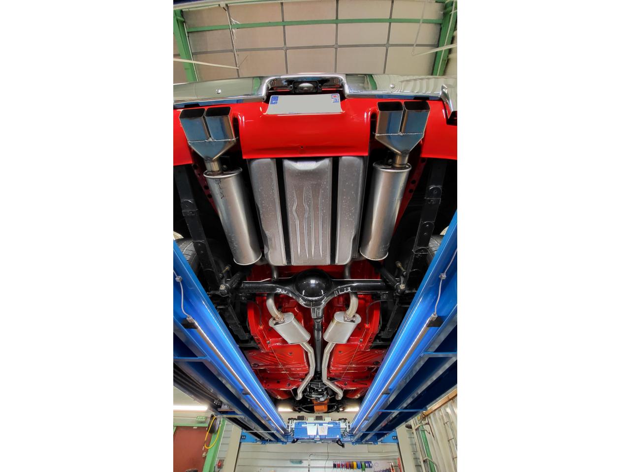 DODGE CHALLENGER 383 MAGNUM BOITE MANUELLE