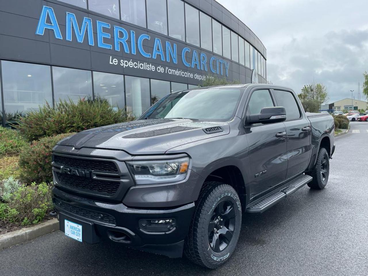 DODGE RAM 1500 CREW BIGHORN BACK COUNTRY