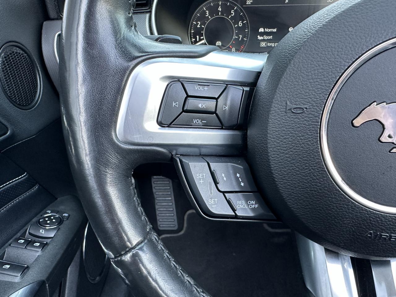 FORD MUSTANG GT CABRIOLET V8 5.0L BVA10