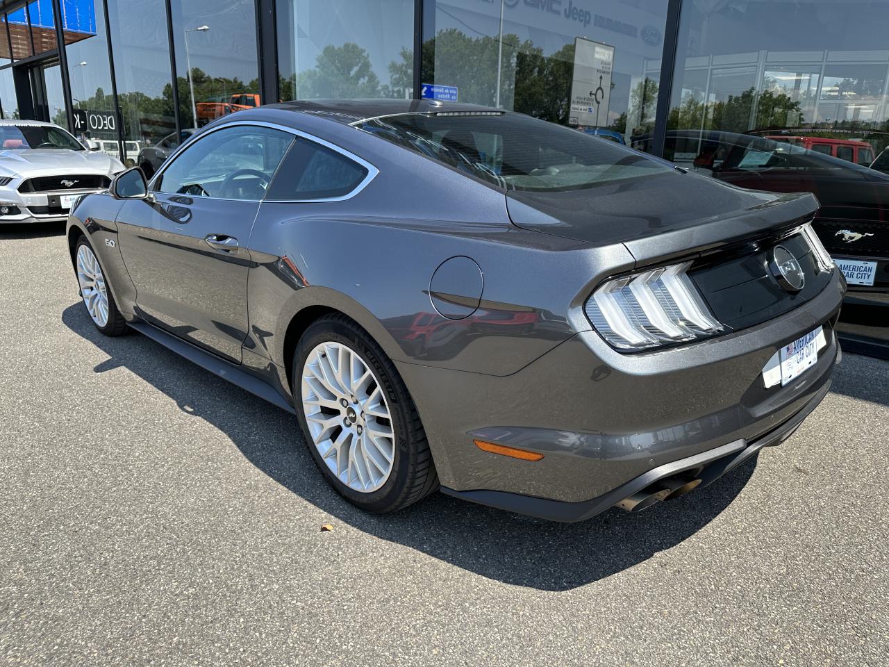 FORD MUSTANG Fastback 5.0 V8 Ti-VCT - 450 GT