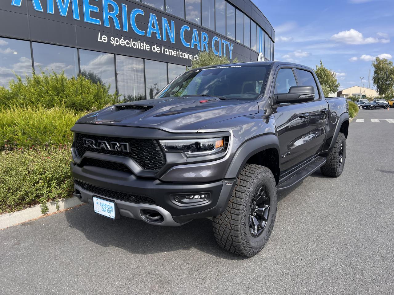 DODGE RAM 1500 CREW CAB TRX 6.2L V8