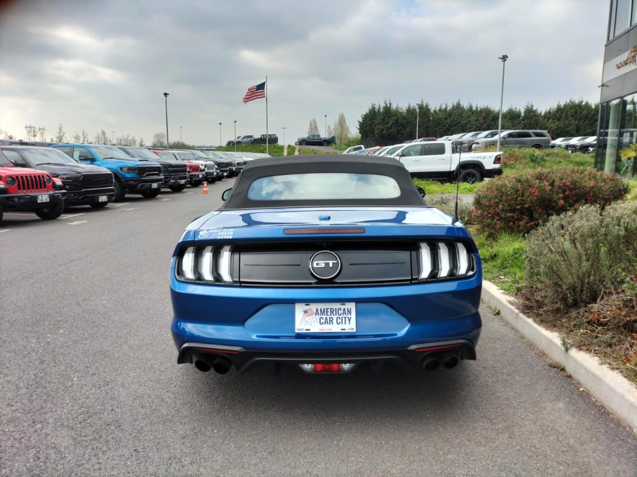 FORD MUSTANG GT CABRIOLET V8 5.0L