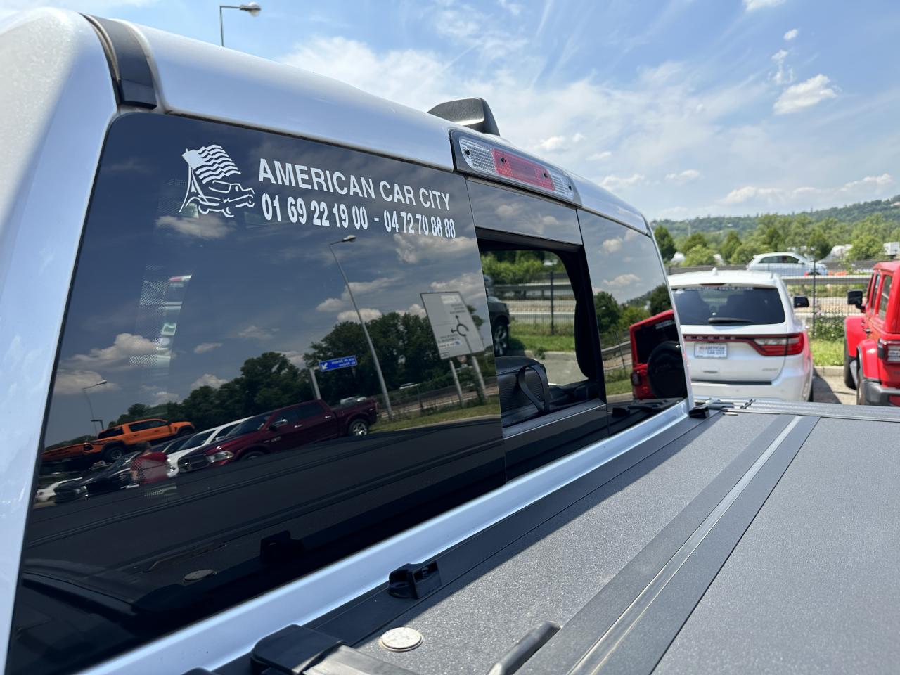 DODGE RAM 1500 CREW CAB LIMITED