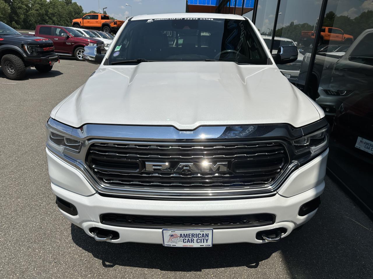 DODGE RAM 1500 CREW CAB LIMITED