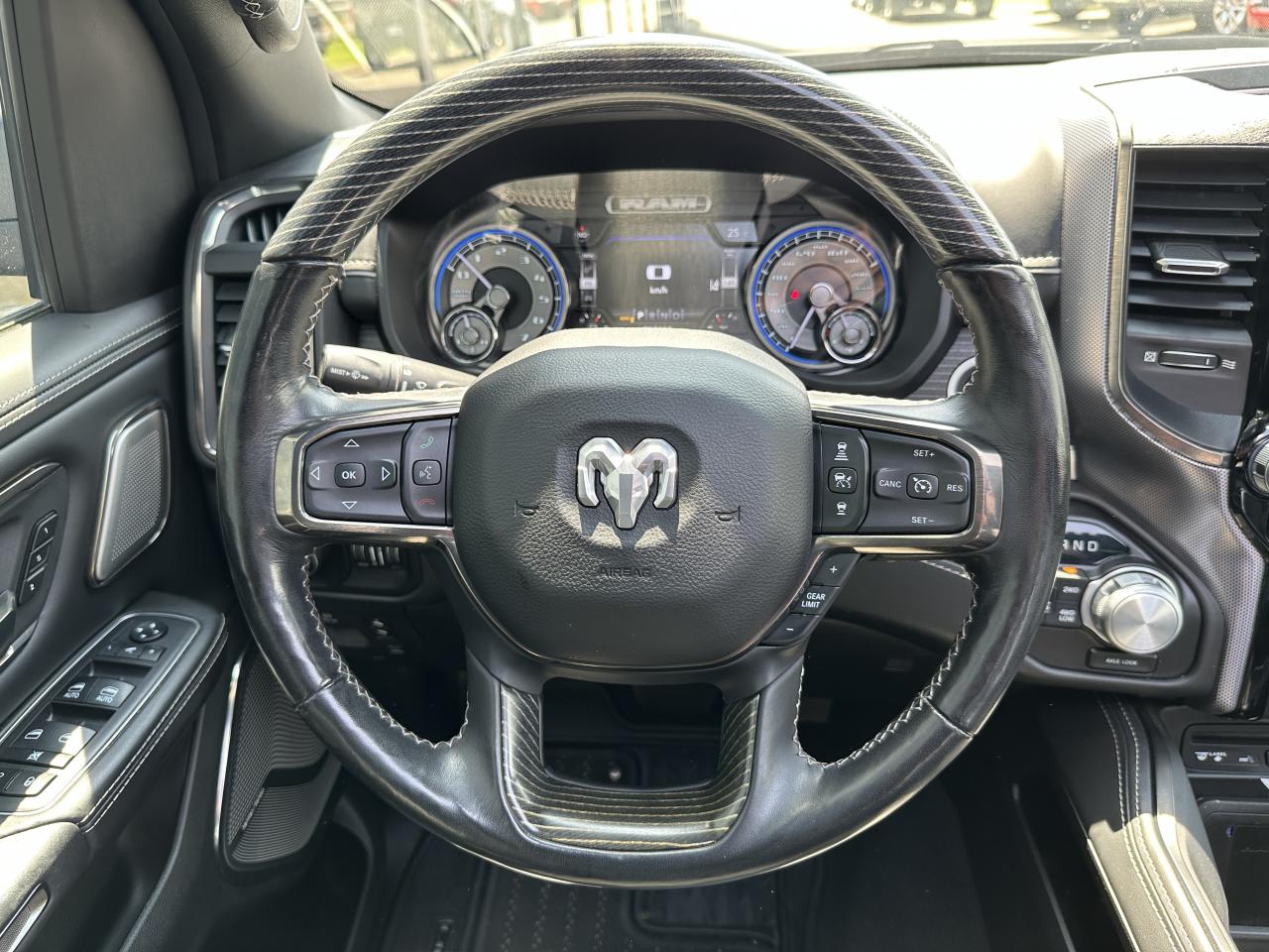 DODGE RAM 1500 CREW CAB LIMITED
