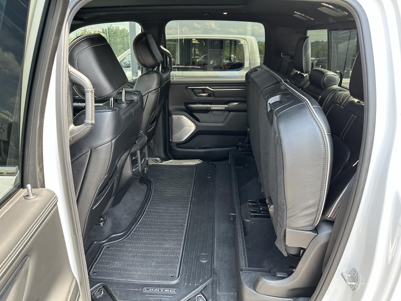 DODGE RAM 1500 CREW CAB LIMITED