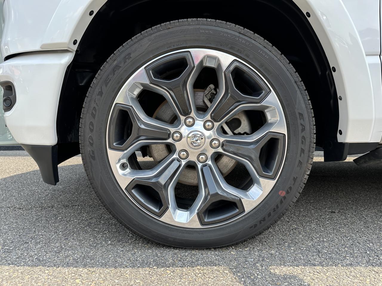 DODGE RAM 1500 CREW CAB LIMITED