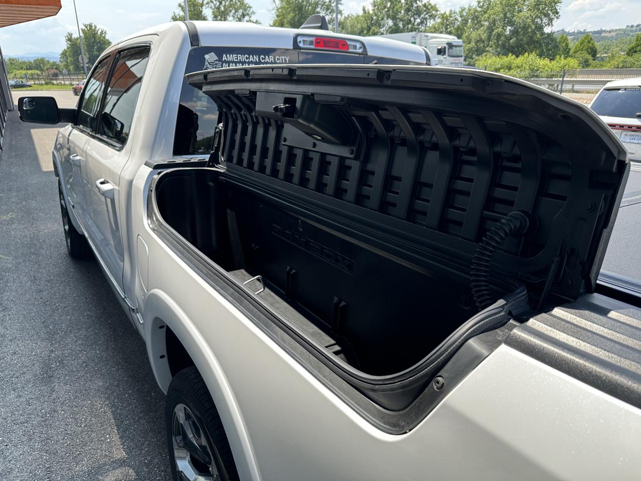 DODGE RAM 1500 CREW CAB LIMITED