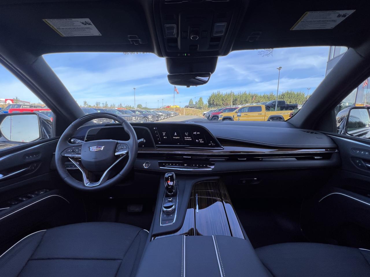 CADILLAC ESCALADE ESV Premium Luxury V8 6.2L