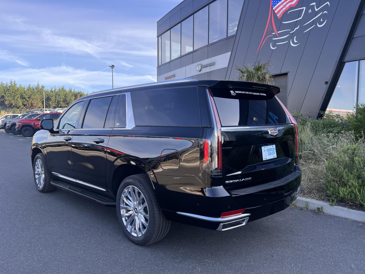 CADILLAC ESCALADE ESV Premium Luxury V8 6.2L