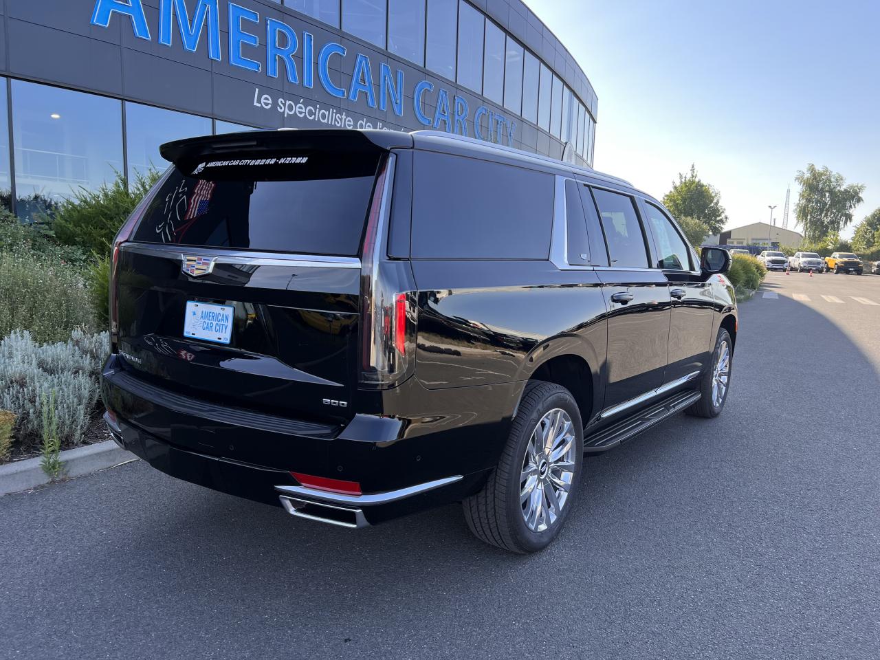 CADILLAC ESCALADE ESV Premium Luxury V8 6.2L