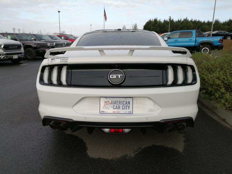 FORD MUSTANG GT Fastback V8 5.0L BVA10 - pas de malus
