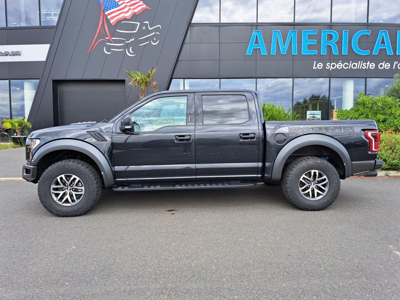 FORD F150 RAPTOR SUPERCREW